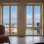 Almarossa Luxury Villa *