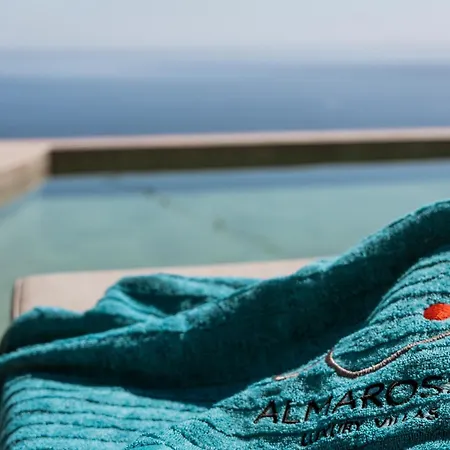 Вилла Almarossa Luxury *